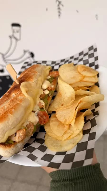 Sandwich de pollo